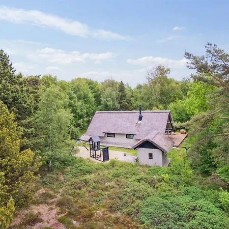 Dom wakacyjny Aghwith - 1-2km From The Sea By Interhome