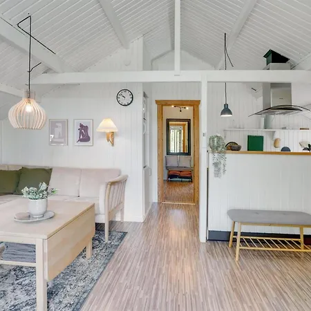 Dom wakacyjny Aghwith - 1-2km From The Sea By Interhome Vesterhede